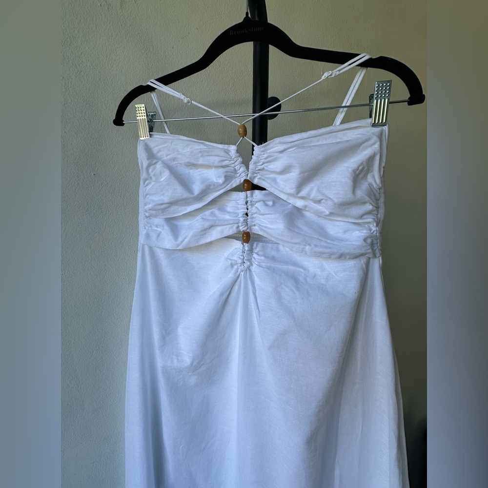 Elegant White Maxi Dress